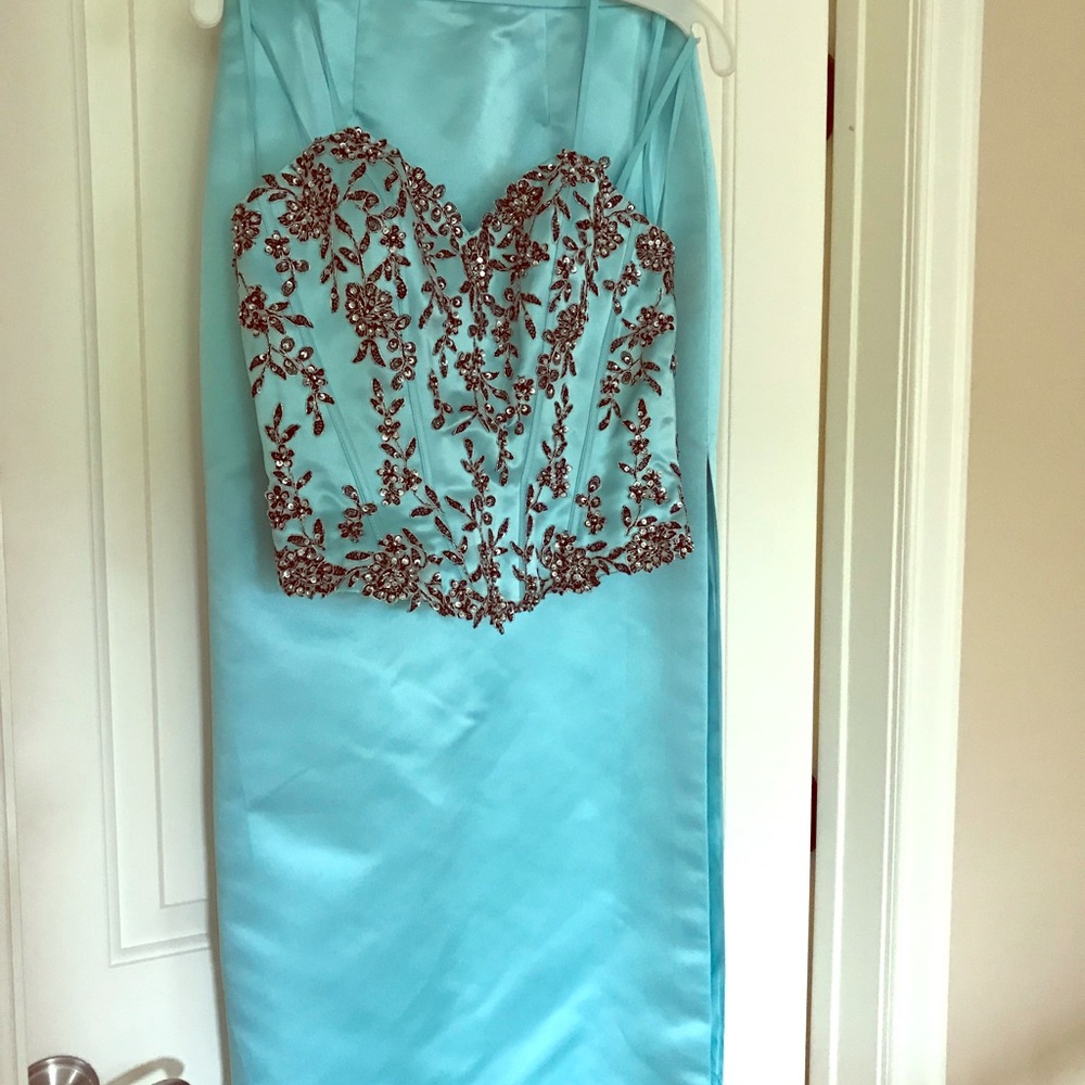 Gown - size 9-10 Full length
